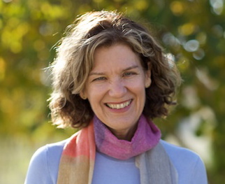 Linda Ward Photo 22