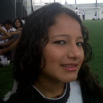 Claudia Macias Photo 39