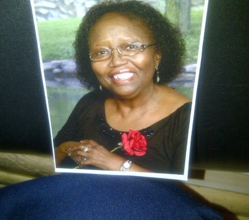 Shirley Watson Photo 8