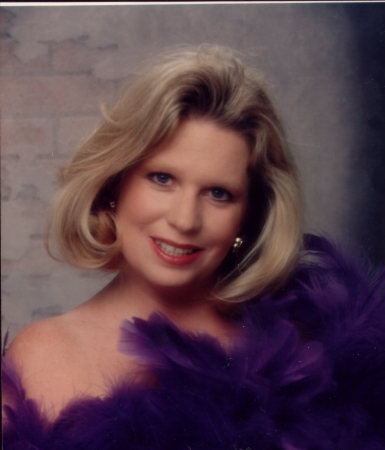Terri Anderson Photo 30