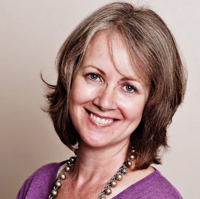 Elizabeth Buckley Photo 32