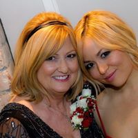 Gayle Chapman Photo 29