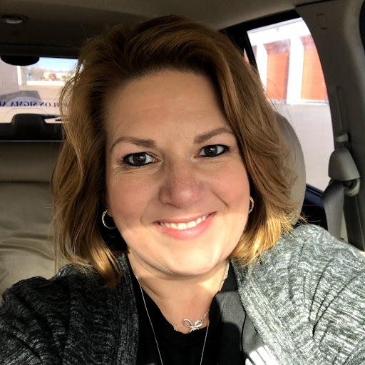 Kelli Strong Photo 15