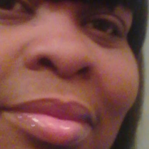 Carolyn Bradley Photo 32
