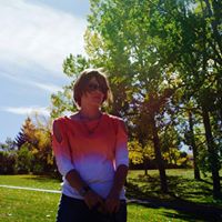 Leslie Pinder Photo 5