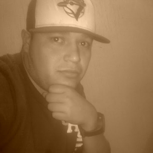 Adrian Felix Photo 17