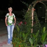 Nicki Singleton Photo 5