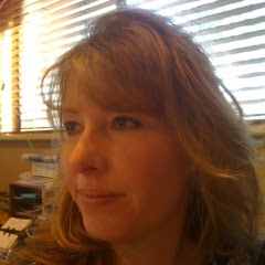 Julie Foley Photo 12