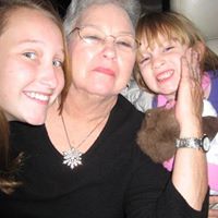 Louise Suddeth Photo 1