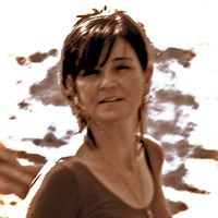 Colleen Watts Photo 33