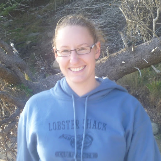 Elizabeth Hagen Photo 24
