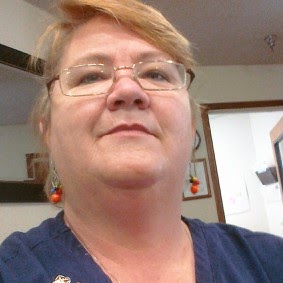 Carol Lewis Photo 34