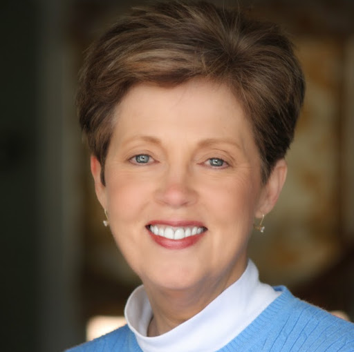 Ann Foster Photo 25