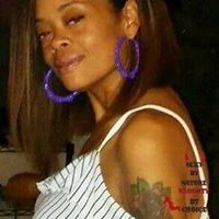 Tara King Photo 11