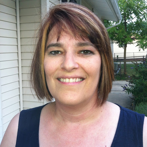 Suzanne Healy Photo 27
