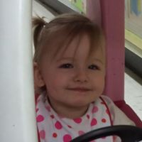 Alice Halliday Photo 16
