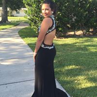 Amanda Bonilla Photo 14