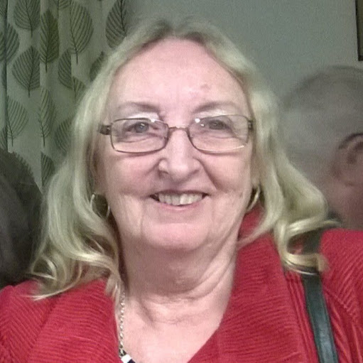 Elizabeth Reeve Photo 31