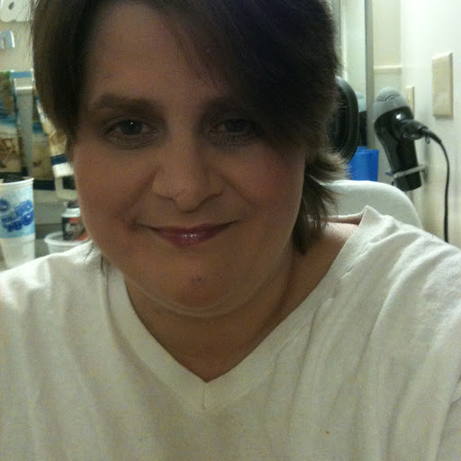 Lori Rhodes Photo 10