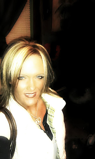 Nikki Turner Photo 25
