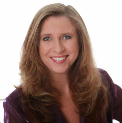 Maria Brady Photo 9