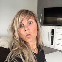 Jennifer Weide Photo 3