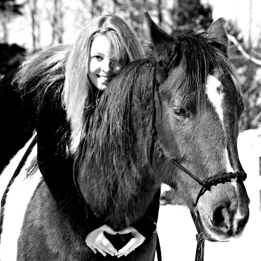Chelsea Cummings Photo 3