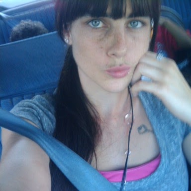Kristen Poole Photo 7