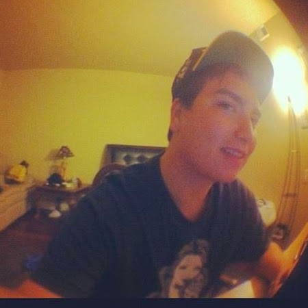 Dillon Flaherty Photo 5