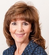 Lisa Rhodes Photo 4