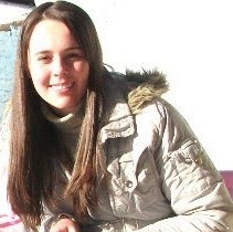 Lisa Chaves Photo 26
