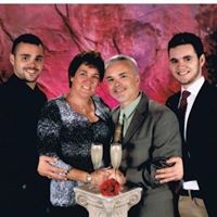 Denise Lessard Photo 12