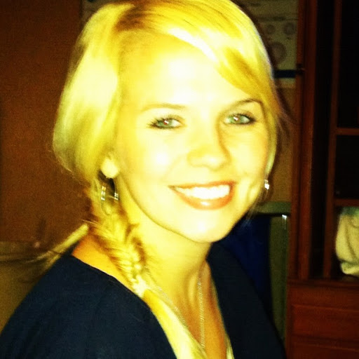 Mandy James Photo 37