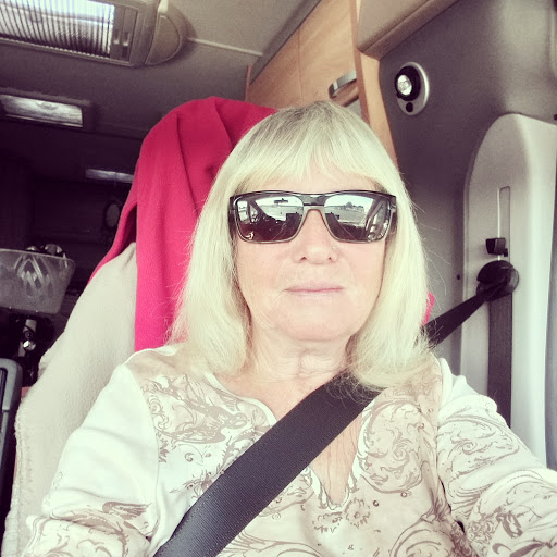 Carol Roberts Photo 43