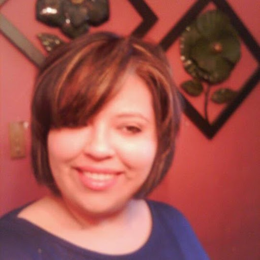 Angelica Escobedo Photo 29