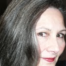 Melanie Hendricks Photo 25