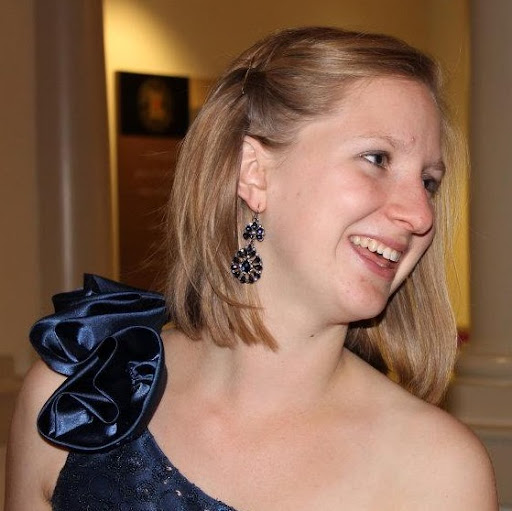 Meghan Gray Photo 29