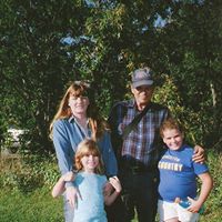 Renee Burgess Photo 30