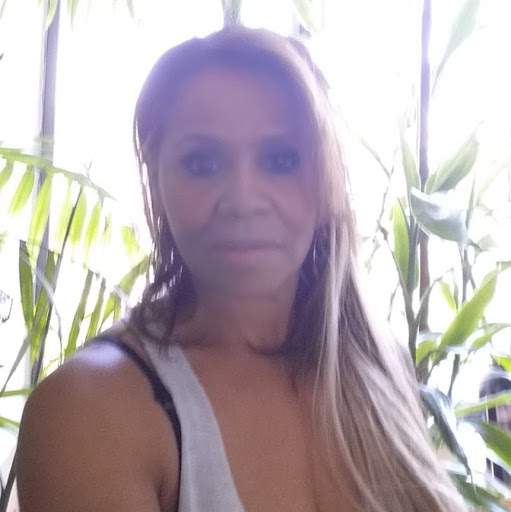 Sandy Rosado Photo 5