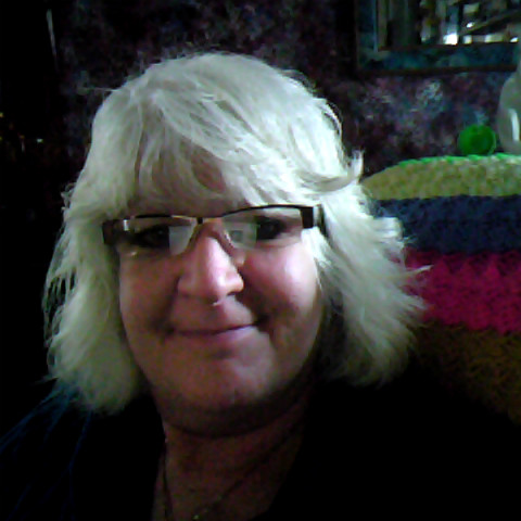 Renae White Photo 22