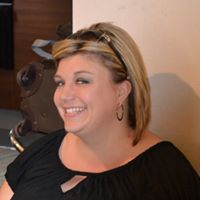 Mary Jacobson Photo 22