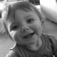 Ruby Hampton Photo 15