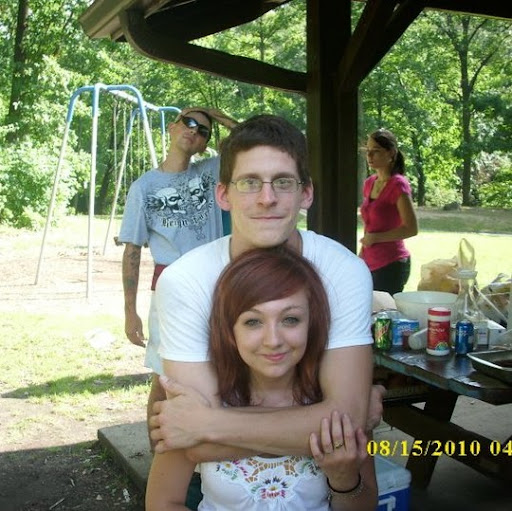 Katie Jones Photo 47