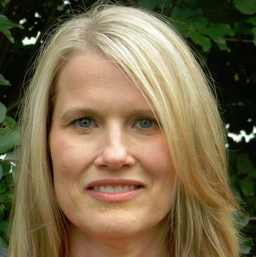 Sheila Calhoun Photo 14