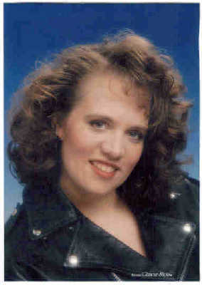 Melissa Adams Photo 28