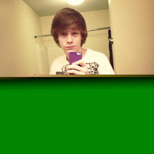 Tanner Johnson Photo 17