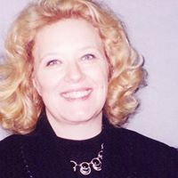 Shauna Magee Photo 8