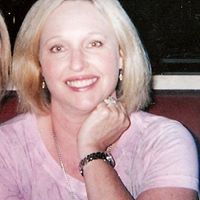 Elizabeth Swanson Photo 47
