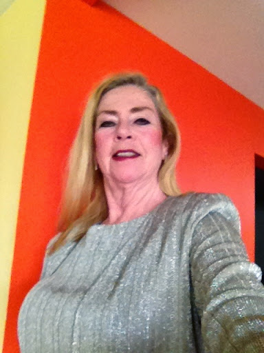 Joyce Lyons Photo 16