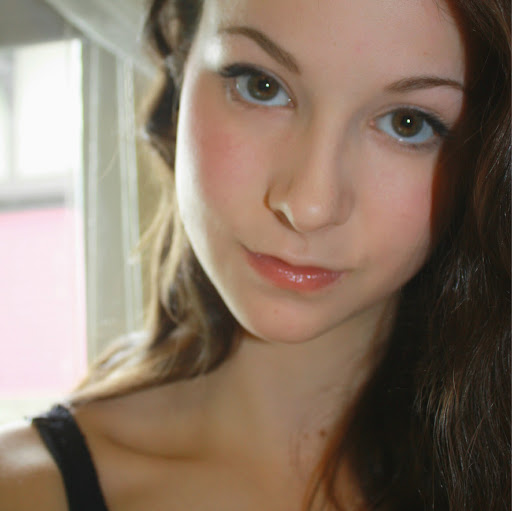 Melissa Goodman Photo 38